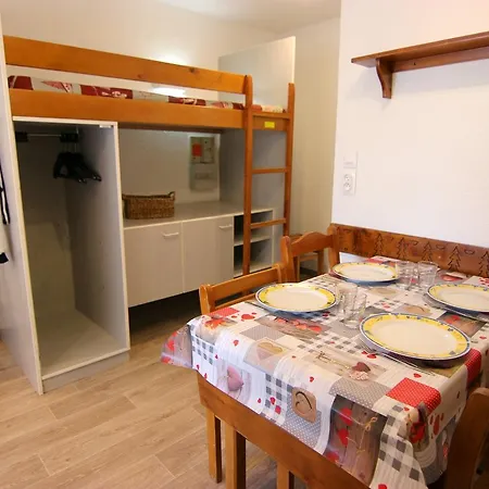 Altineige Vti * 瓦托伦斯