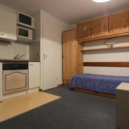 公寓 Altineige Vti *