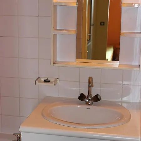 Апартаменти Altineige Vti