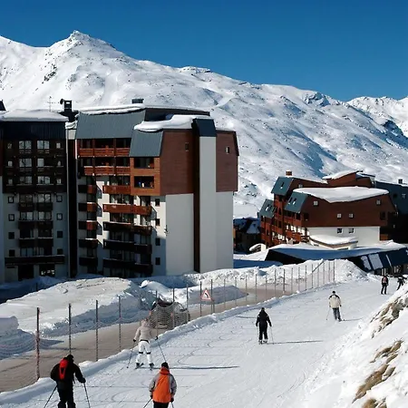 Апартаменти Altineige Vti